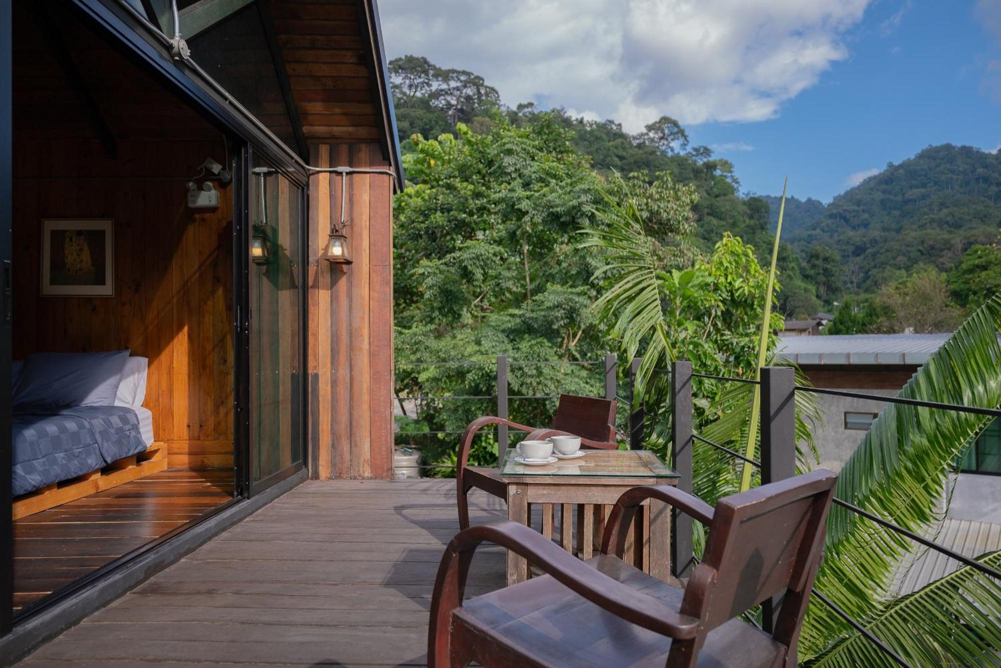 Doi Saket Wilderness Treehouseヴィラ エクステリア 写真