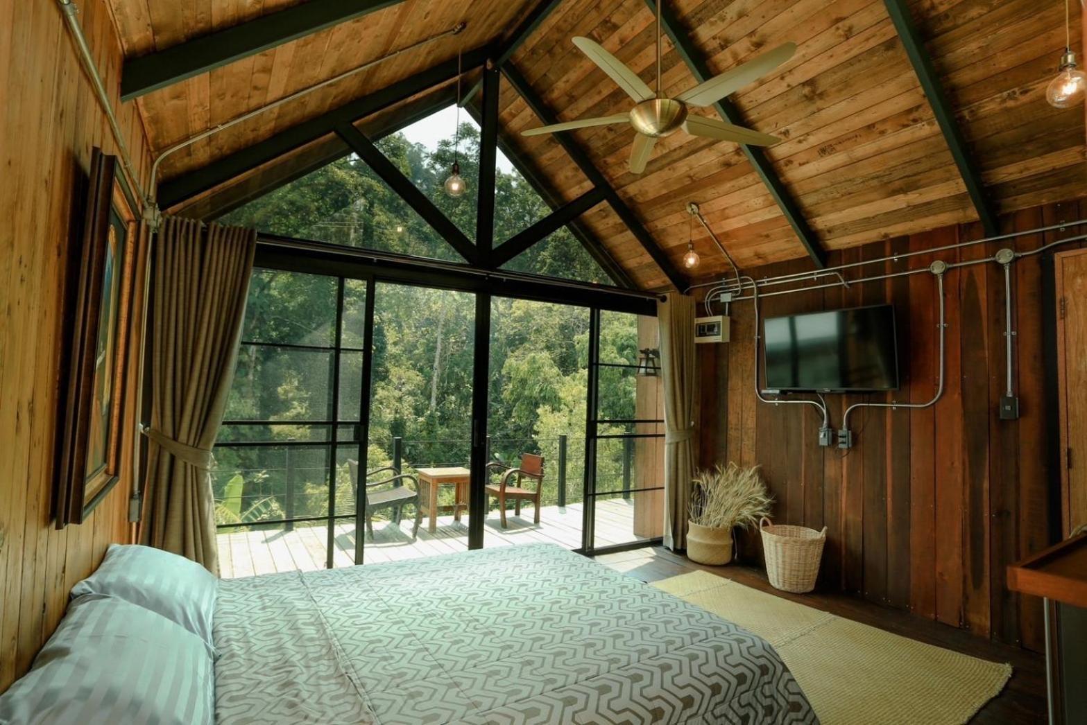 Doi Saket Wilderness Treehouseヴィラ エクステリア 写真